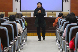 1460619719917007.jpg 鱼虾蟹骰子
心理健康教育系列活动拉开序幕.jpg